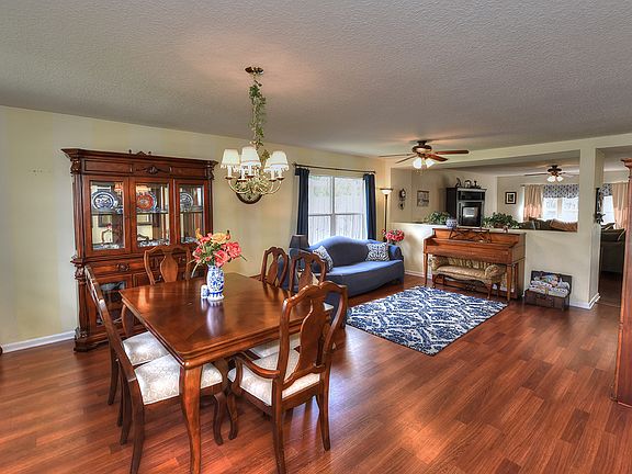 4th image of 2262 Tyson Lake Dr