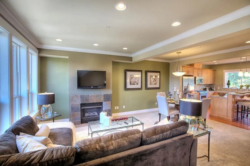 2 bed, 2.5 bath, 1427 sqft, $3,300 — Photo 3