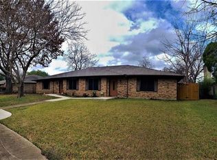129 Shady Brook Dr, Desoto, TX 75115