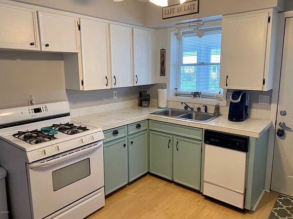 5th image of 3105 Tuell St NW