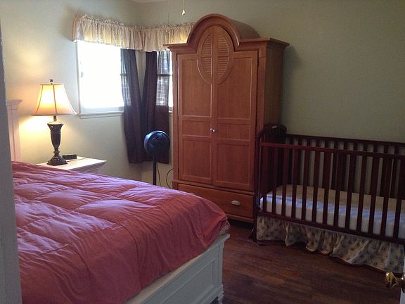 2nd image of 5275 Kalmia St