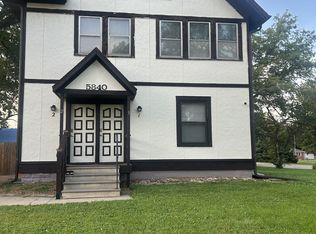 5840 Adams St APT 1, Lincoln, NE 68507