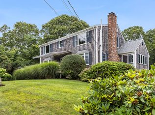 64 Grouse St W, Falmouth, MA 02540