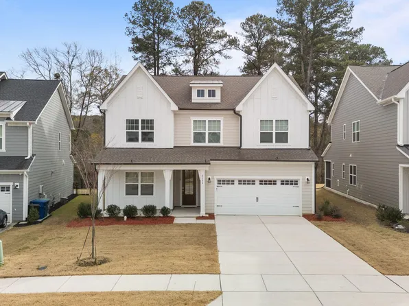 2422 Heron Watch Pl, Fuquay Varina, NC 27526