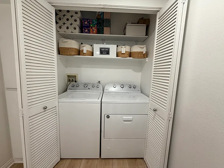 10918 Morrison St #3 — Photo 9