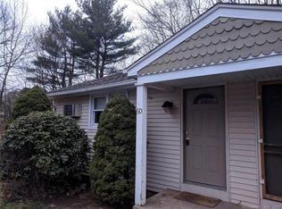 50 Country Club Rd #52, Cheshire, CT 06410