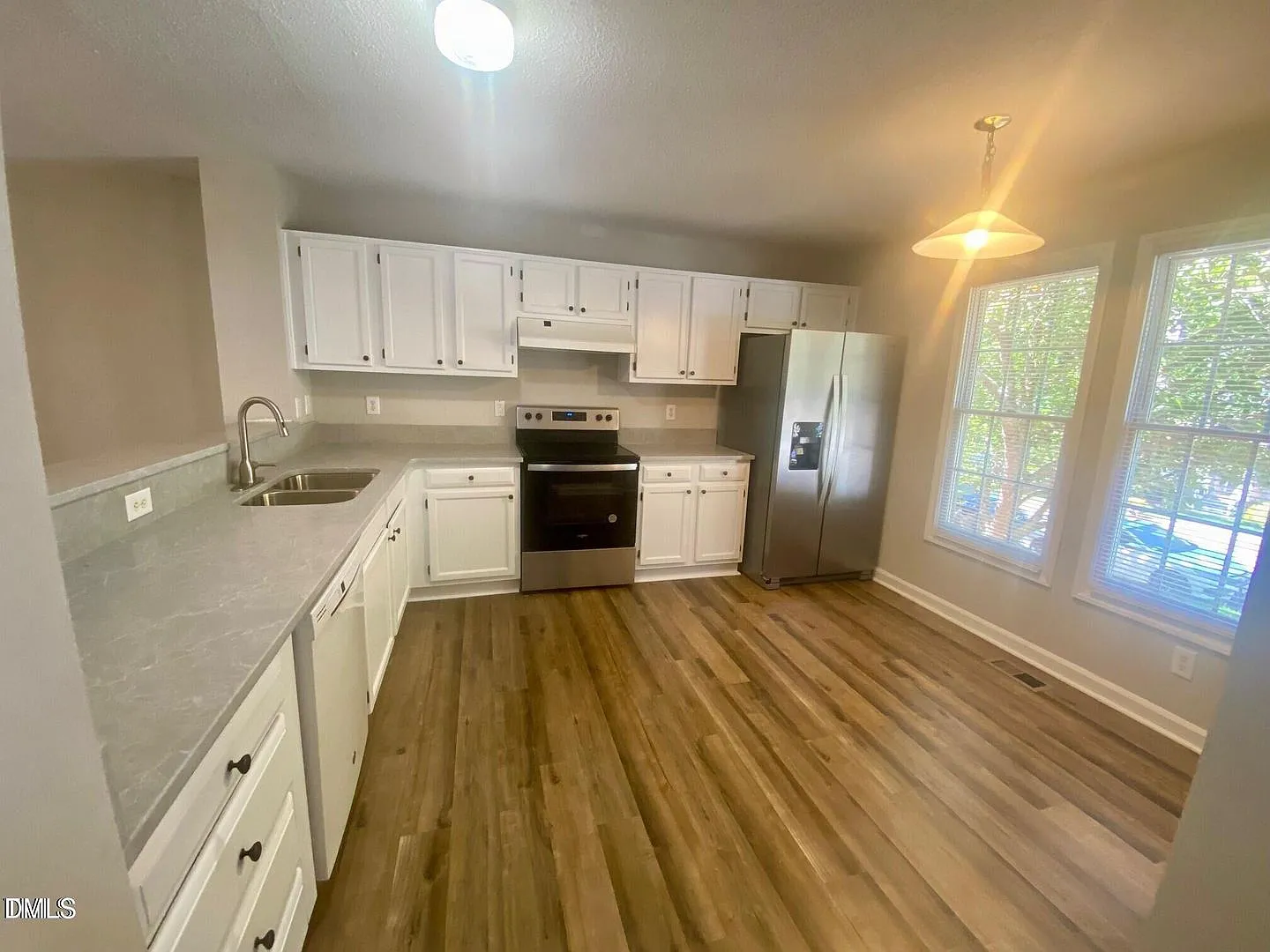 117 Mint Hill — Photo 3