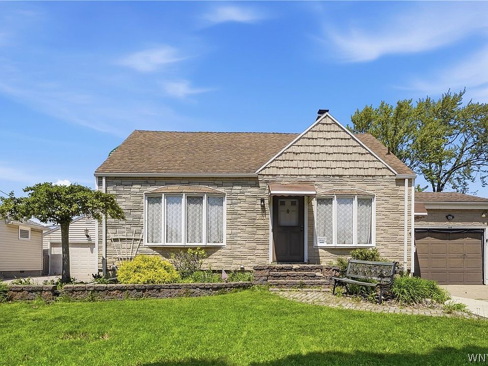 1st image of 103 Waverly Ave