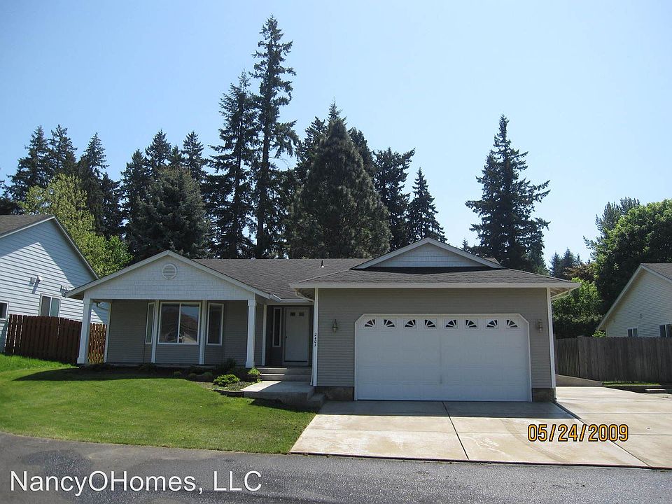 1st image of 2407 NE 123rd Ct