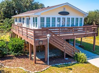 2004 Smithfield St, Kill Devil Hills, NC 27948
