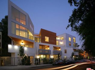 6683 Franklin Ave APT 3, Los Angeles, CA 90028