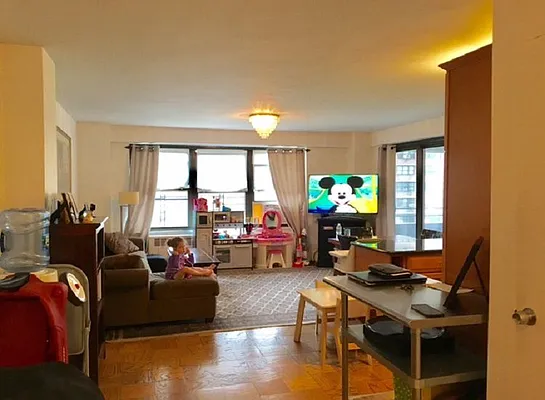 Rented by Town & Country Real Estate | media 2