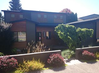 3018 25th Ave W, Seattle, WA 98199