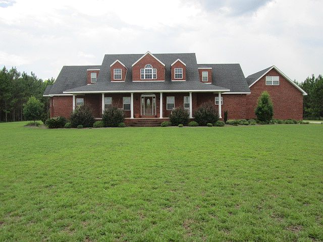 2nd image of 4061 Nine Run Road