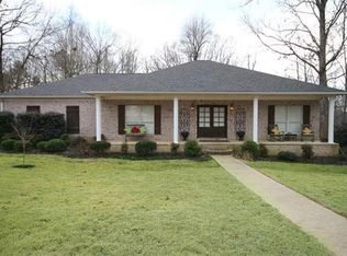 1028 Hickory Ridge Dr, New Albany, MS 38652