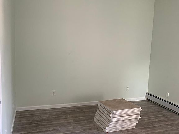 4th image of 673 E 216th St #1