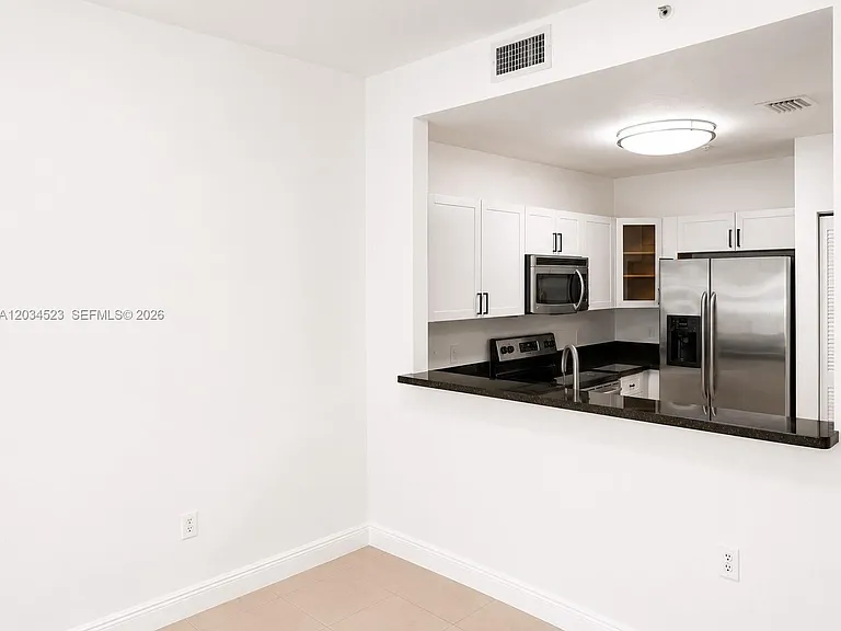 652 NE 63rd St #105 — Photo 24
