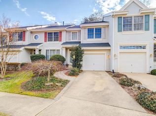 1358 Park Garden Ln, Reston, VA 20194