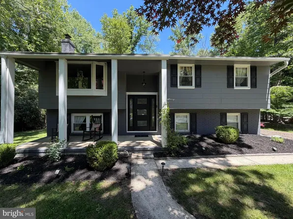 4 Georgia Ct, Medford, NJ 08055