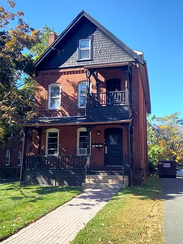 21 Imlay St Photo 1
