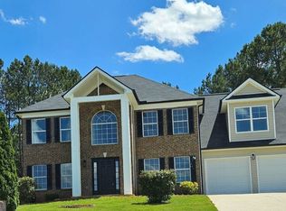 681 Burtons Cv, Hampton, GA 30228