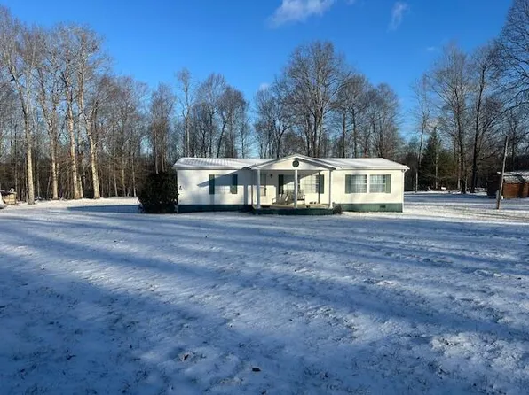 143 Sue Ln, Craigsville, WV 26205
