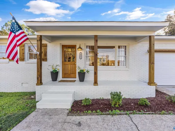 1002 Parcus Rd SE, Huntsville, AL 35803