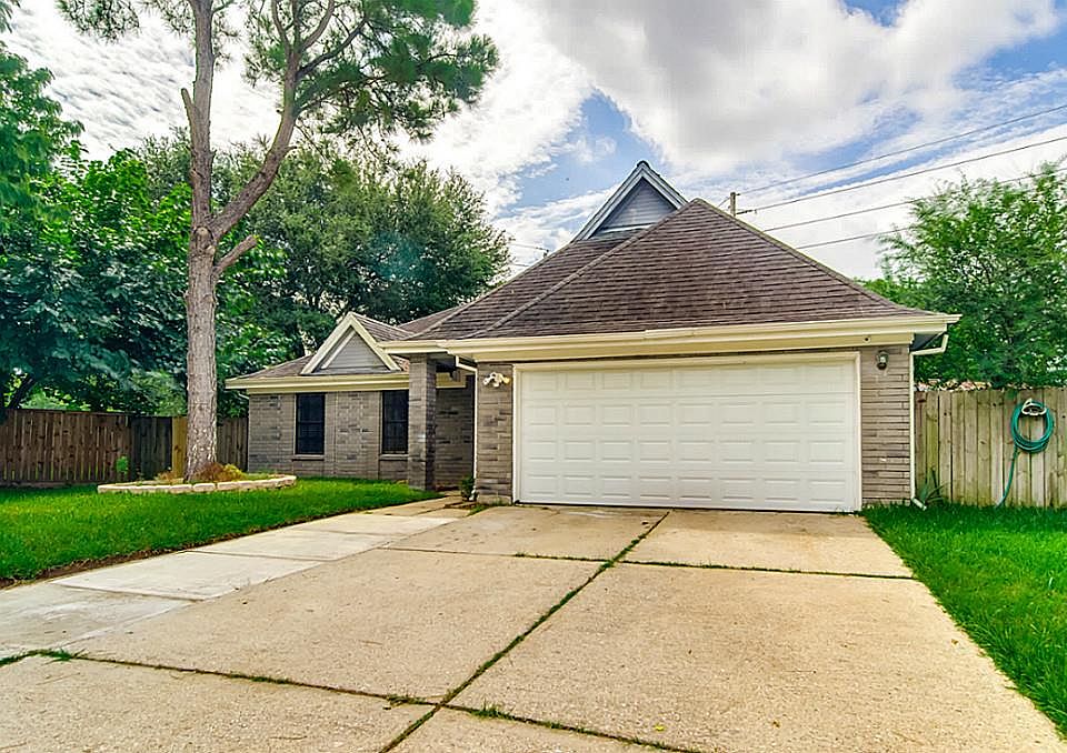 2nd image of 2103 Laurel Land Ln