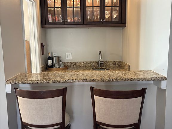 5th image of 4007 Bon Rea Dr