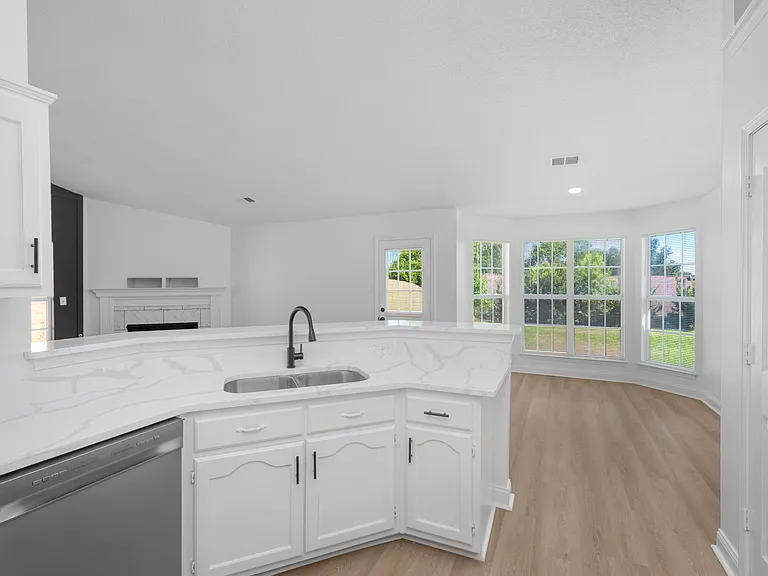 750 Sweetwater Dr #3 — Photo 16