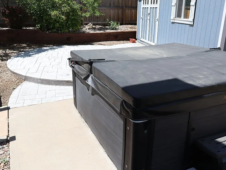 8777 S Dover Ct — Photo 18