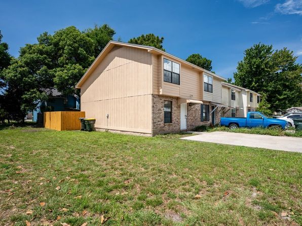 412 Odin Ln NW