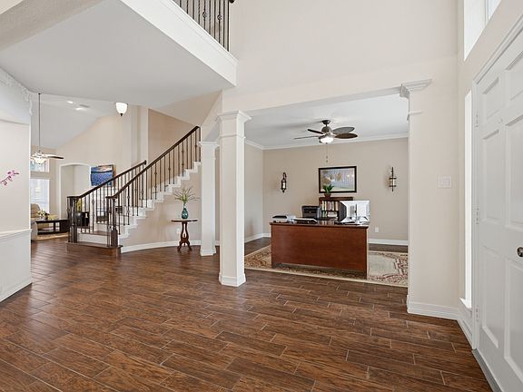 4th image of 3107 Hanbury Ct