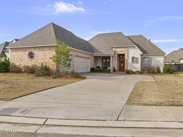 1004 Sapphire Xing, Flowood, MS 39232