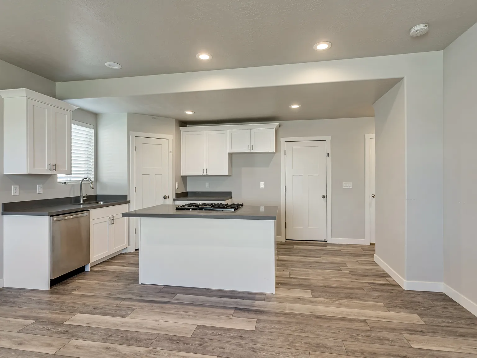 808 S 1710 E - HC - 1 — Photo 3