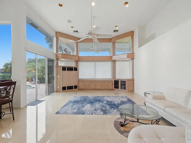 1716 NW 124th Way — Photo 27