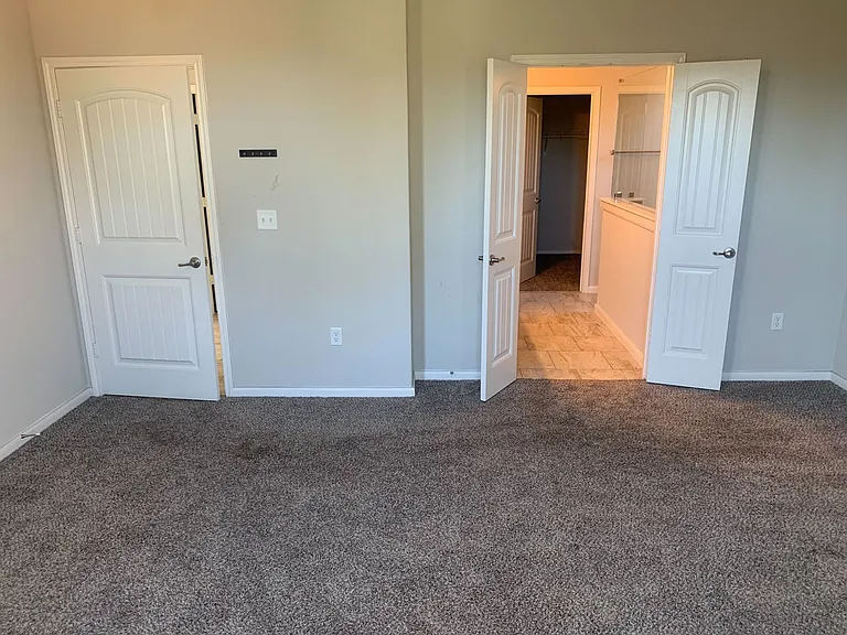 6814 Hibiscus Fls — Photo 11