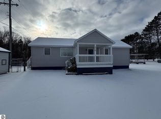 518 W Un, Lake City, MI 49651