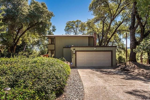 1st image of 2377 Pinon Rd