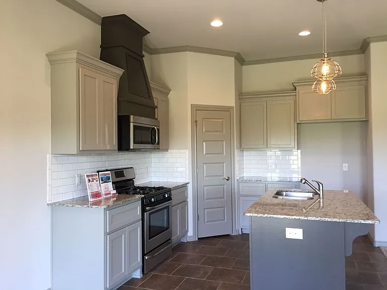 7132 NW 145th St — Photo 17