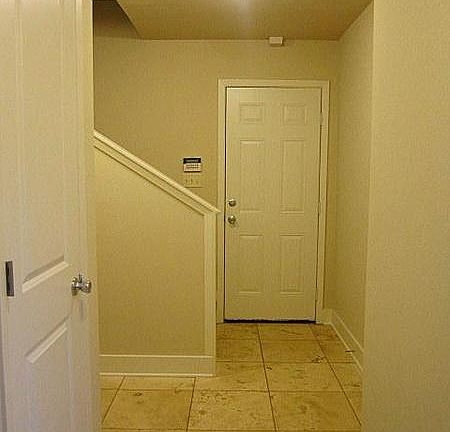 4th image of 1705 S Wall Ave