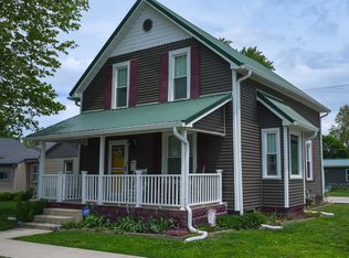 727 S Monticello St, Winamac, IN 46996