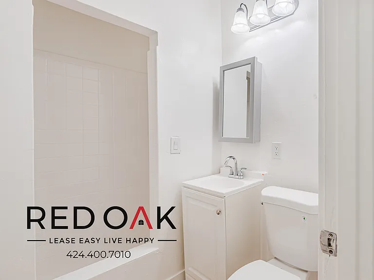 1559 N Hill Ave #7 — Photo 8