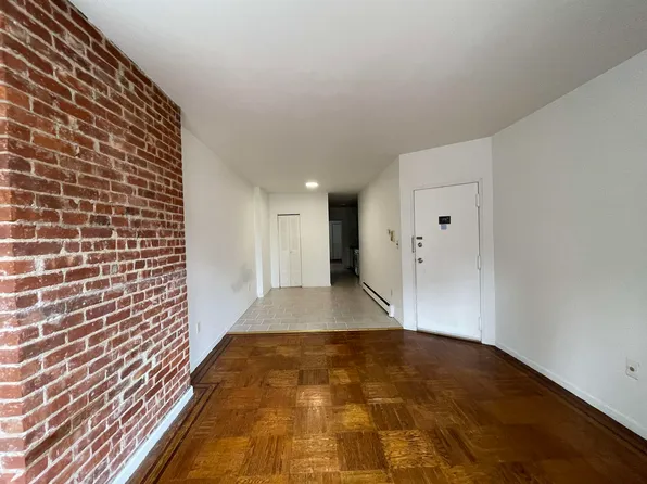 3027 Kennedy Blvd #34, Jersey City, NJ 07306