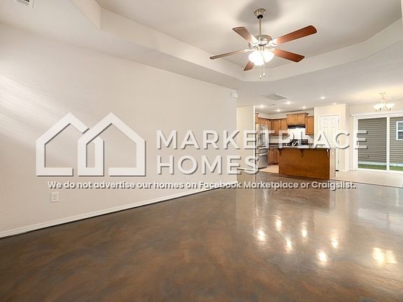 5th image of 4481 W Pecan St