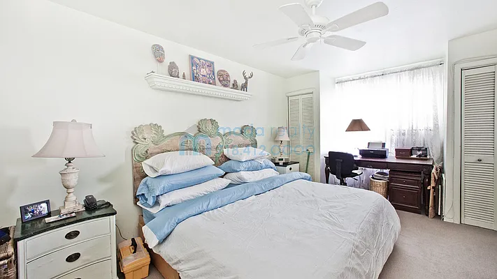 Sold by Moda Realty | media 5