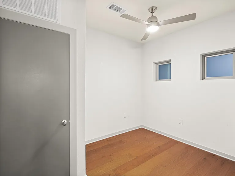 3600 S Lamar Blvd #106 — Photo 5