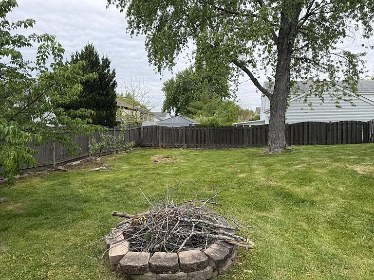 284 Hill Ave — Photo 37