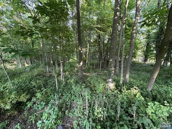 Fairfield Ave, Caldwell, NJ 07006