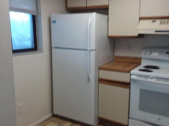 5th image of 2935 Dove Haven Ct APT F